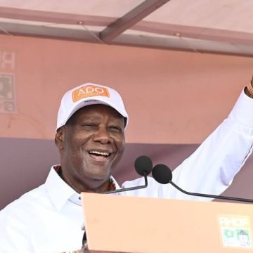 ph.alassane ouattara campagne à daloa Campagne électorale 2025 – Message du candidat Alassane Ouattara aux Ivoiriens depuis Daloa