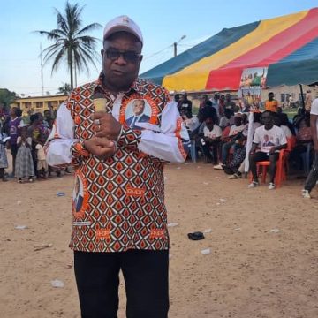 ph. firmin krékré en meeting Firmin Krékré, cadre du RHDP : « Si on aime la Côte d’Ivoire, on doit aimer la paix »