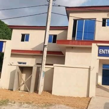 Man – La polyclinique Saint André ouvre ses portes