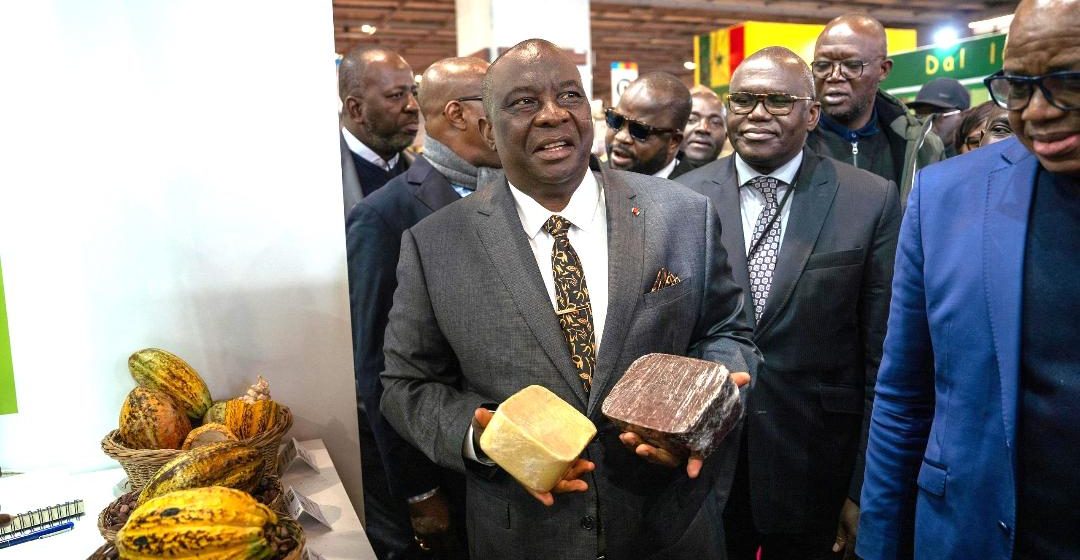 Côte d’Ivoire – Le président Ouattara donne un nouveau  « tabouret » à Adjoumani et met fin aux railleries injustes