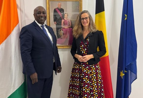Organisation internationale de cacao (ICCO) –  Le porte-parole des pays producteurs échange avec l’ambassadrice de Belgique en  Côte d’Ivoire