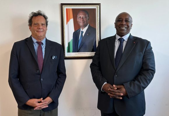 Sucre mondial / Nouveau Directeur exécutif de l’OIS  –  La Côte d’Ivoire préside la première réunion du comité de sélection