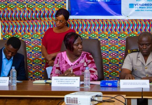 Aboisso – Pénurie d’eau : Le préfet et la directrice régionale de l’Hydraulique rassurent les populations