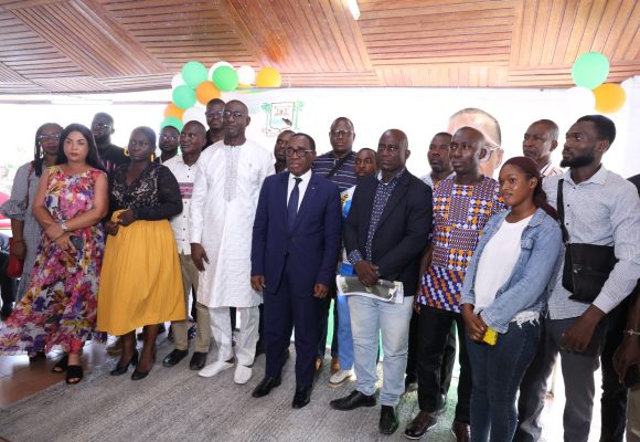 Région du Sud-Comoé – Aka Aouélé et les médias renforcent leur partenariat