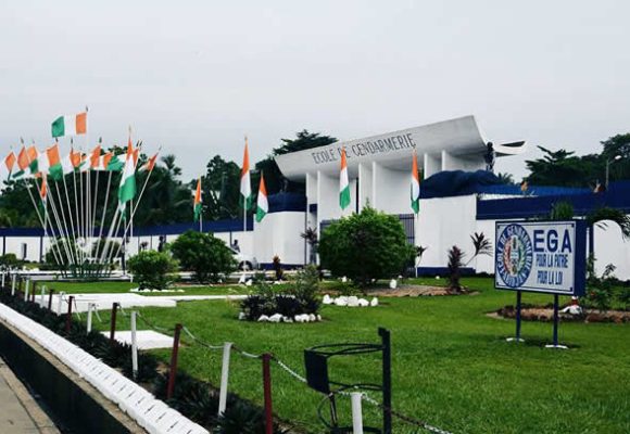 Côte d’Ivoire / Concours d&rsquo;entrée à la Gendarmerie nationale  –  De nombreux candidats refoulés devant les centres de composition