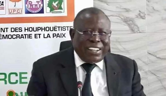 Cissé Bacongo (RHDP) : « Le RHDP se réjouit que le gouvernement ait entendu les préoccupations exprimées et pris la décision de la dissolution de la CEI »