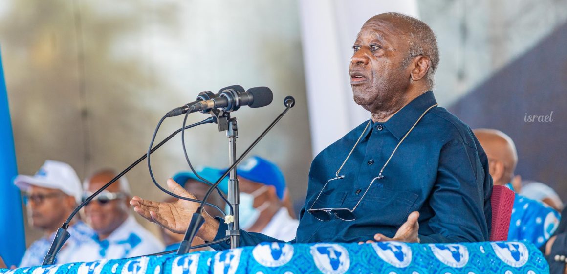 ph. gbagbo meeting port-bouet 1 PPA-CI – Laurent Gbagbo reste au « pouvoir » dans un climat de crise