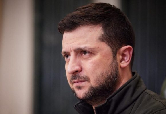 ph. zelensky triste ukraine Ukraine – L’ancienne porte-parole de Zelensky révèle : « Une personne l’a vu prendre de la drogue en 2021 »