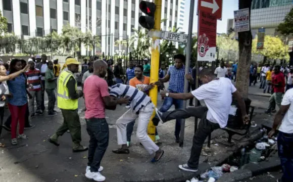 Afrique du Sud  –  L’UJPLA condamne la montée de la xénophobie et appelle à la protection des journalistes