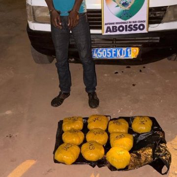 ph.Assinie drogues trafiquant Assinie – 10 ballons et 21 blocs de drogue saisis par la Police : La zone, une véritable plaque-tournante de la drogue