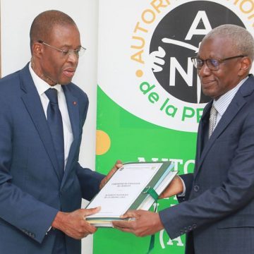 ph.Passation des charges ANP Régulation des médias – Bakary Sanogo s’installe à la tête de l’ANP sous le signe de la continuité
