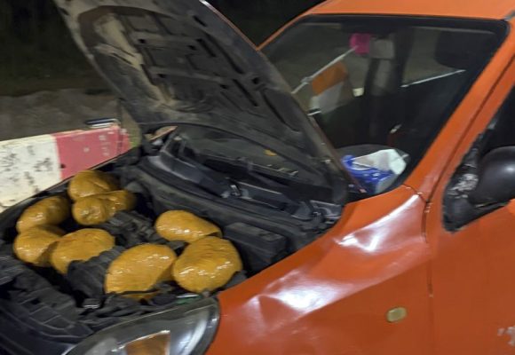 ph. Drogue dans un taxi Assouindé (Assinie) – Plusieurs ballons de drogue découverts sous le capot d’un véhicule de transport