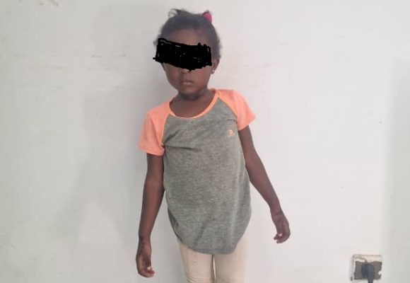 ph. Enfant enlevée retrouvée Côte d’Ivoire – Enlevée en pleine journée à Aboisso, une fillette de 3 ans retrouvée à Tiapoum