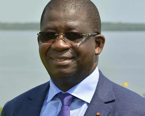 ph. ministre Hien Sié 2 Côte d’Ivoire / Ministère des infrastructures et de l’entretien routier – Les travailleurs saluent la politique sociale du ministre Hien Yacouba Sié