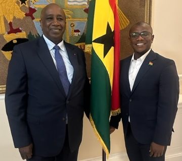 ph. Aly Touré et Ghana Cacao mondial / Ambassade du Ghana au Royaume-Uni – L’Ivoirien Aly Touré, Porte-parole des pays producteurs de l’ICCO, donne les 3 raisons de sa présence