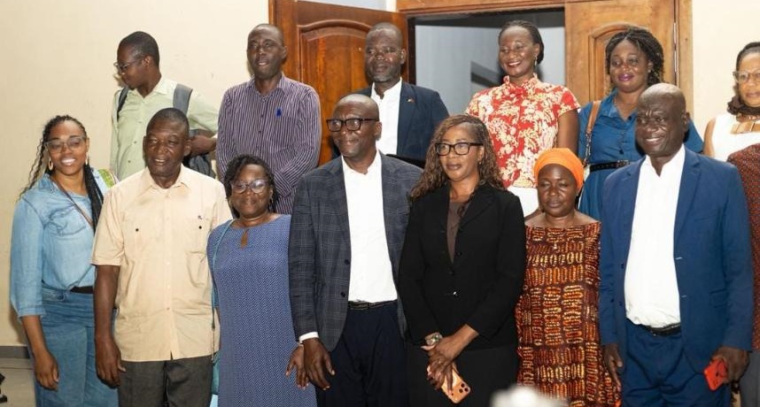 ph. MPA passation charges médias Maison de la Presse d’Abidjan (MPA) – La nouvelle Directrice, Anne Marie N’Guessan, prend les rênes pour insuffler une dynamique de renaissance