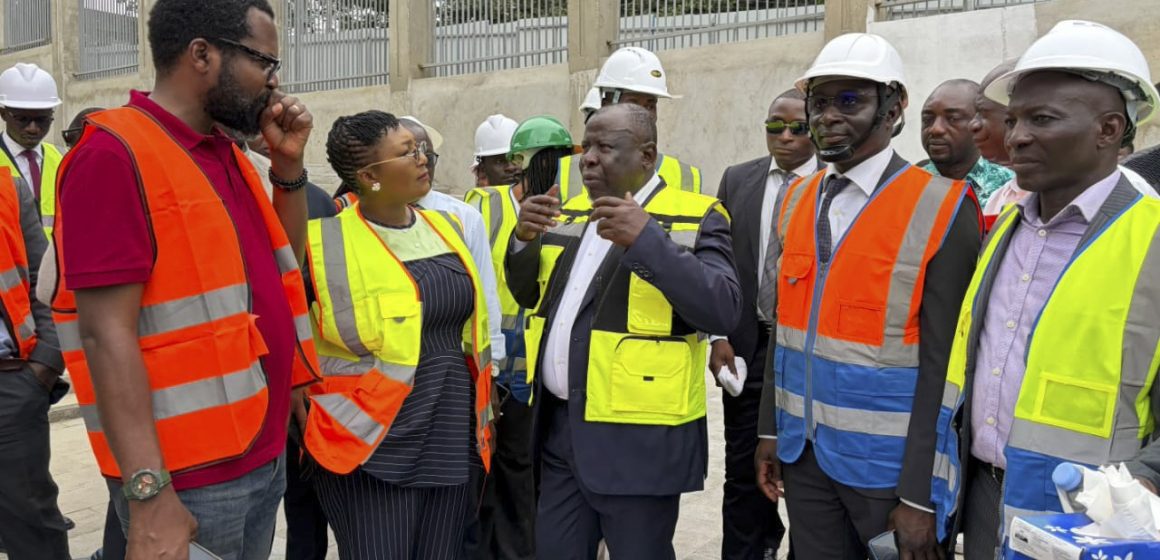 ph. MPA travaux UNJCI Bacongo Maison de la Presse d’Abidjan – Cissé Bacongo annonce la livraison de la MPA neuve et moderne pour fin novembre