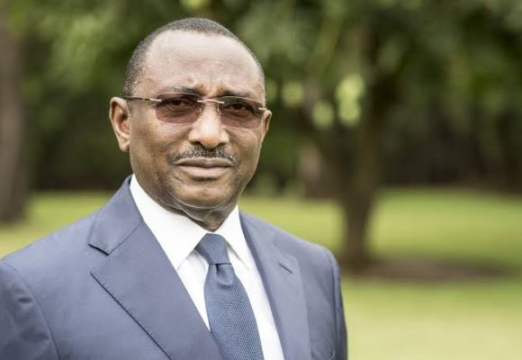 ph. Sydia Touré décédé Guinée Guinée – Exilé en Côte d’Ivoire, sa seconde patrie, l’opposant Sidya Touré est mort en France