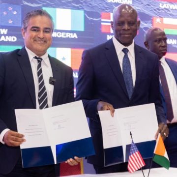Coopération spatiale – La Côte d’Ivoire signe les accords Artemis : Pourquoi Washington félicite Yamoussoukro