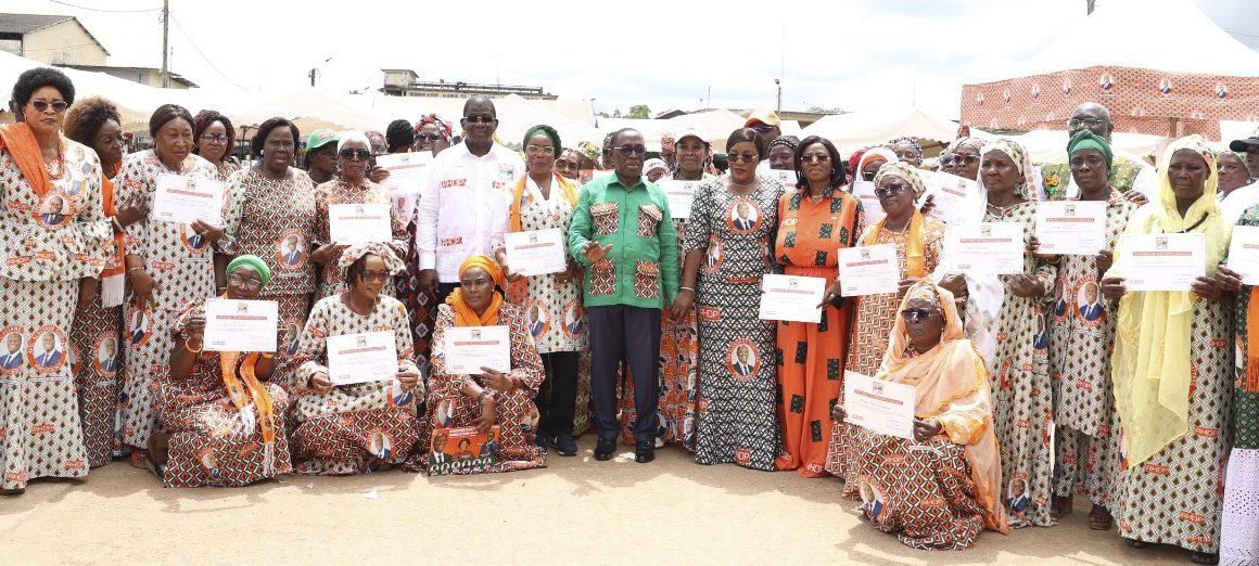 ph. Investiture RHDP UF UF-RHDP – Les messages d’Aka Aouélé et d’Harlette Badou N’Guessan aux militantes du Sud-Comoé