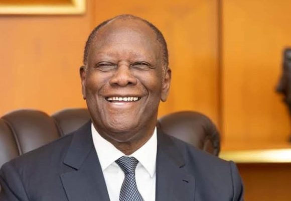 ph. alassane ouattara heureux Réforme de l’organe électoral – Les étapes qui attendent le pouvoir et l’opposition en Côte d’Ivoire