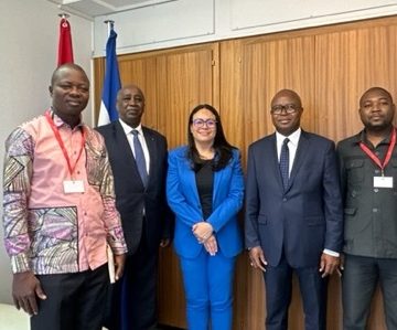 ph. café rencontre Nicaragua Cacao mondial – Le Porte-parole des pays producteurs de l’ICCO parle de divers sujets avec l’ambassadrice du Nicaragua en Suisse