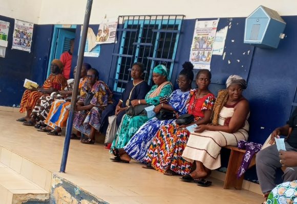 ph. dépistage cancer du sein à Abengourou Dépistage des cancers du sein et du col de l’utérus – 800 femmes dépistées dans le département d’Abengourou