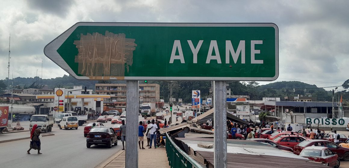 ph. indications kilométriques effacées Côte d’Ivoire / Région du Sud-Comoé – Ces panneaux qui induisent populations et automobilistes en erreur